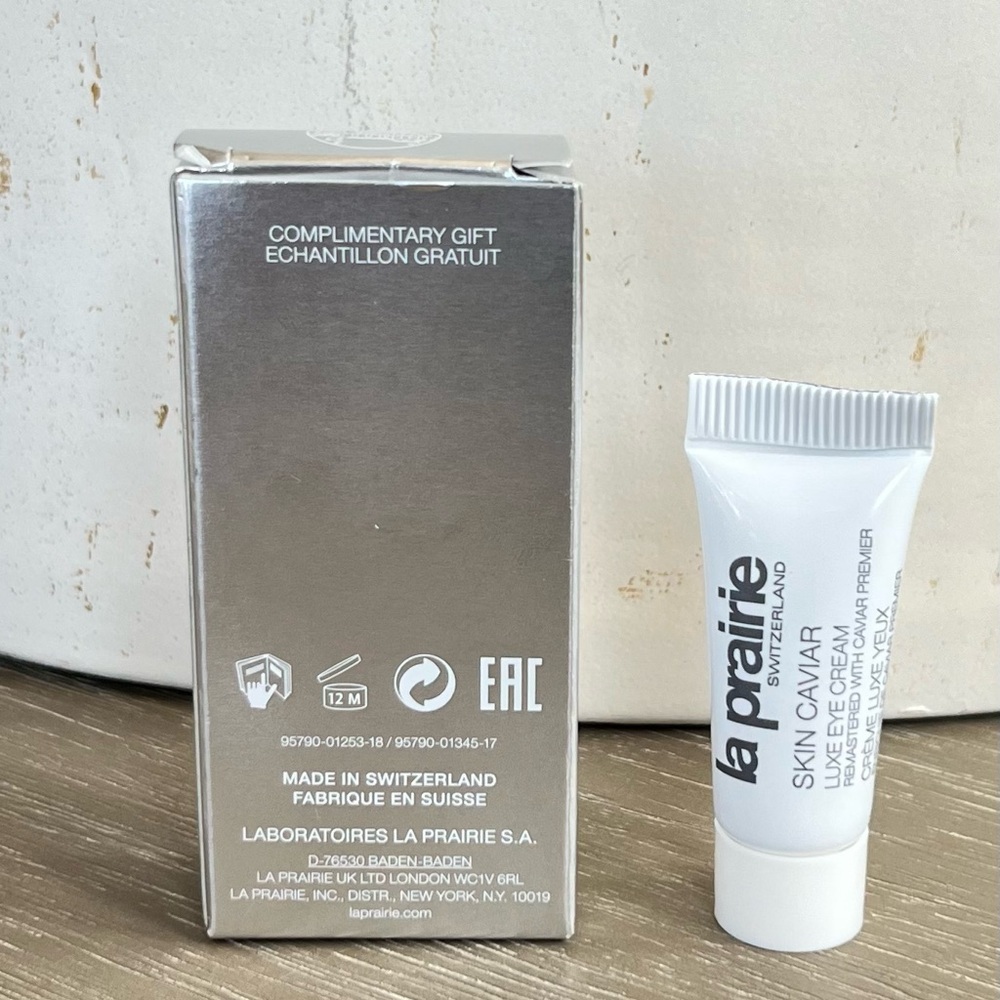 La Prairie Skin Caviar Luxe Eye Cream Mini 3ml - Picture 3 of 4